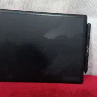 قلم نوری وکامOnebyWacomMتمیز و کم‌کارکرد(بدون کابل