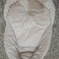 آغوشی نوزاد ، در حد نو