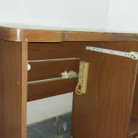 میز تحریر/کامپیوتر|میز تحریر و کامپیوتر|قم, دروازه چوبی|دیوار