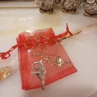 آویز وانگشتر هیج