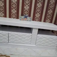 میزتلویزیون سفید پازلی