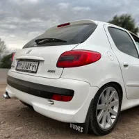 رینگ پیتلاین ۱۶