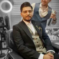 همکار ارایشگر|استخدام درمانی، زیبایی، بهداشتی|قم, باغ شریفی|دیوار