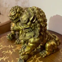 مجسمه برنز|کلکسیون اشیاء عتیقه|تهران, فلسطین (میدان انقلاب)|دیوار