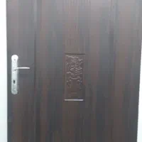 درب اتاقی نو