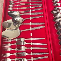 سرویس قاشق و چنگال با جعبه|ظروف سرو و پذیرایی|اصفهان, ملکشهر|دیوار