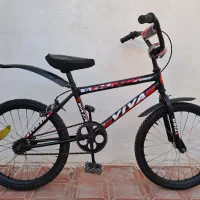 ۲عدد دو چرخه 20 و 16 و تمیز