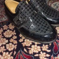 دو عدد کفش بچه گانه پسرانه