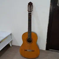 گیتار یاماها c40