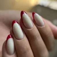 قیمت استثنایی کاشت وترمیم ناخن