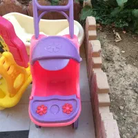 تعدادی وسایل کودک|اسباب و اثاث بچه|اراک, |دیوار