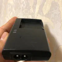 شارژر باتری دوربین کنون اصلی|دوربین عکاسی و فیلم‌برداری|همدان, |دیوار