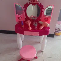 اسباب بازی و لوازم اتاق کودک