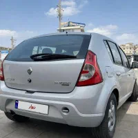 رنو ساندرو اتوماتیک 1.6-مدل 98 کارکرد 121 کیلومتر