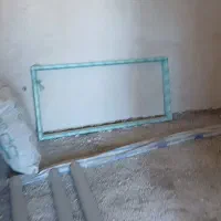 چهارچوب آهنی بدون روشنایی