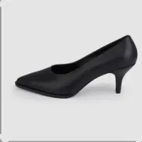 کفش سایز سی و هشت و نه کاپیتان دیور