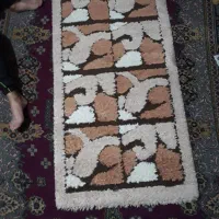 قالیچه دومتری پفکی سفیدروشن قهوه ای