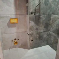 کاشی کار،کاشیکار،سرامیک کار،گچ کار،ایزگام کار بنا