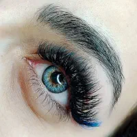 اکستنشن مژه تخصصی و لیفت و لمینت