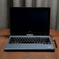 لپتاپ قدرتمندi7 نسل۶، قلم، ۲باتری سیمکارت خور