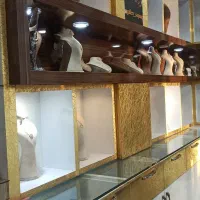 ویترین جهت استفاده نقره فروشی و گوشی
