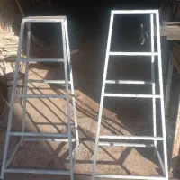 چارپایه فلزی