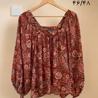 چند عدد شومیز سایز ۴۶/۴۸|لباس|کرج, جهان‌شهر|دیوار