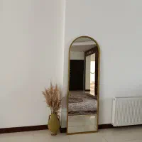 اینه قدی فلزی