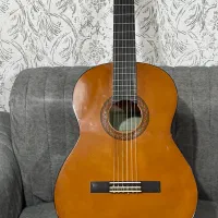 گیتار یاماها c40