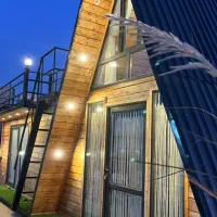 اجاره کلبه سویسی ساحلی لب دریا لب اب|اجارهٔ کوتاهمدت ویلا و باغ|رویان, |دیوار