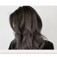 اصلاح صورت زنانه|آرایشگاه و سالن‌های زیبایی|فولادشهر, B7|دیوار