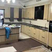 فروش کابینت آشپزخانه MDF رنگ کرمی، سالم و تمیز|مصالح و تجهیزات ساختمان|کرمان, |دیوار