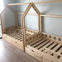 تخت چوبی کودک و نوجوان .کلبه چوبی .  مونتسوری