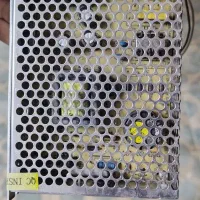 منبع تغذیه ۱۲ ولت ۵ آمپر