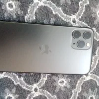 ایفون11پرو تمیز