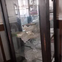 یک دست مبل با یک عدد بوفه به فروش می‌رسد فوری