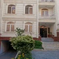 86متر-2خواب-با-انباری-وآسانسور-دسترسی-به-مترو