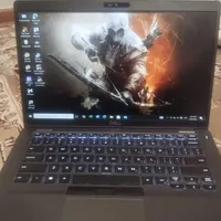 لپ تاپ دل core i5 نسل9حافظه 256GB رم16 گرافیک 2GB