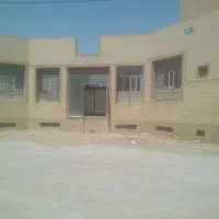 ساختمان تجاری دو طبقه چهار نبش سنددار