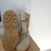 پوتین سایز۴۴کرم نو