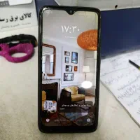 گوشی در حد نو هستش و به شرط می‌دم