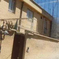واحد ۵۲ متری در خیابان عاشورا، شادآباد