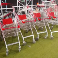 ترولی فلزی و میز چک  بازسازی شده