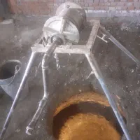 چاه کن مقنی اب فاضلاب با ۱۸ سال سابقه درمشهدوحوم