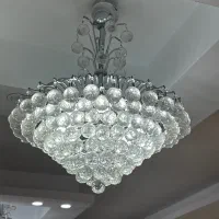 لوستر|لوستر و چراغ آویز|ری, سیزده آبان|دیوار