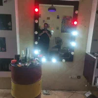 لوازم آرایشگاه تخت تتو ودکور آرایشگاه