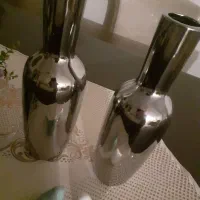 دوعدد گلدان شیشه ای رنگ سیلورنونومیباشد.|صنایع دستی و سایر لوازم تزئینی|تهران, شهر زیبا|دیوار