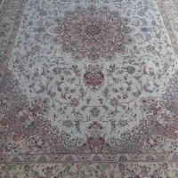 فرش کاملا نو سالم.