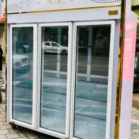 دو عدد یخچال ایستاده سه درب درحدنو