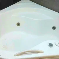 وان حمام و جکوزی